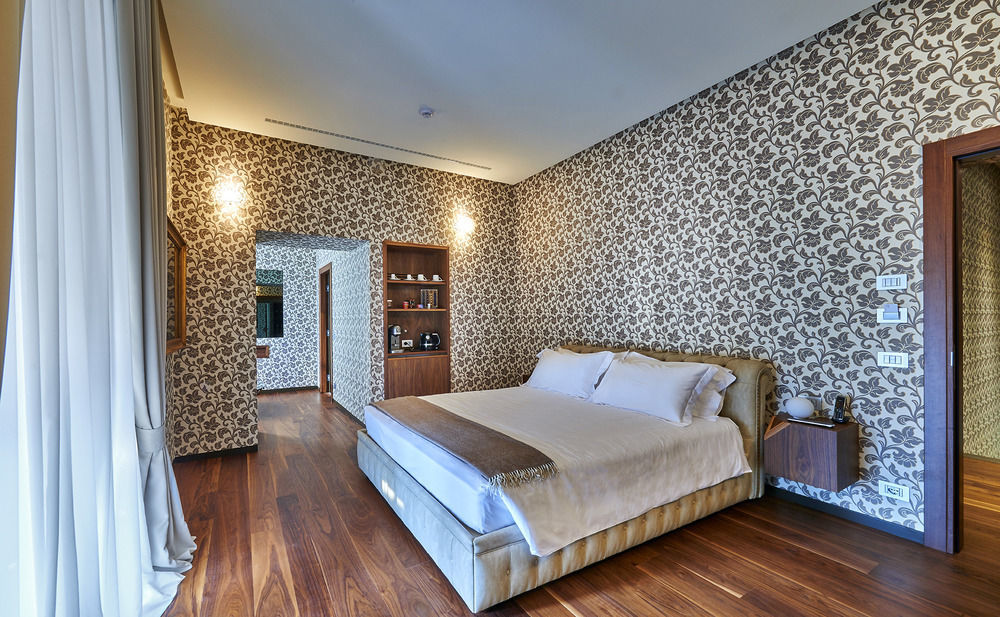 Villa Lario Resort Mandello Mandello del Lario Ngoại thất bức ảnh